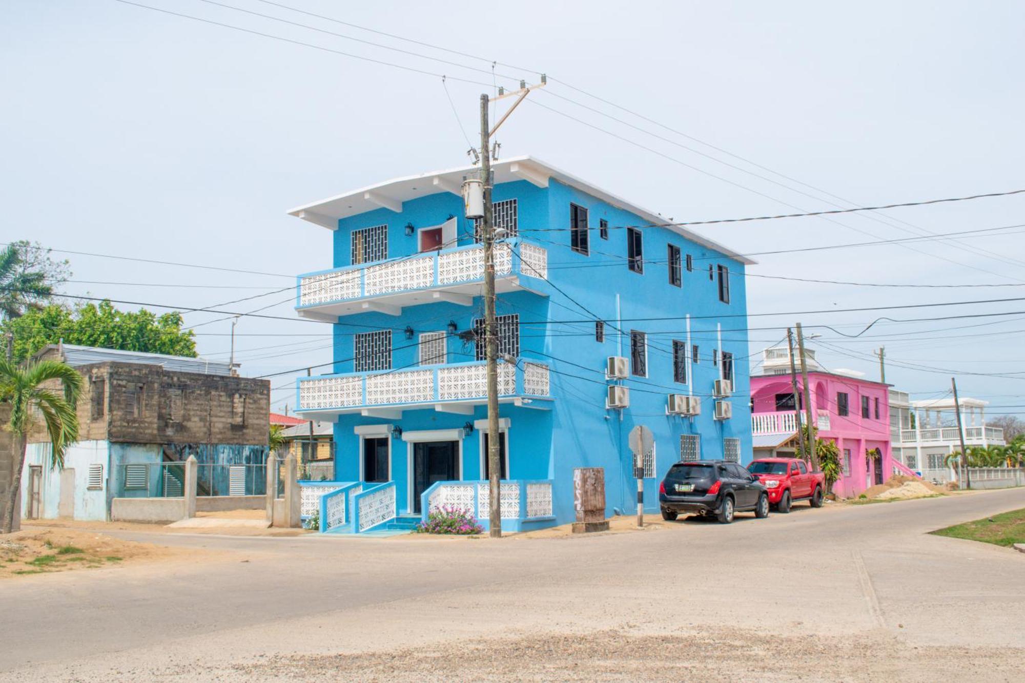 Barana Hotel Dangriga Exterior photo